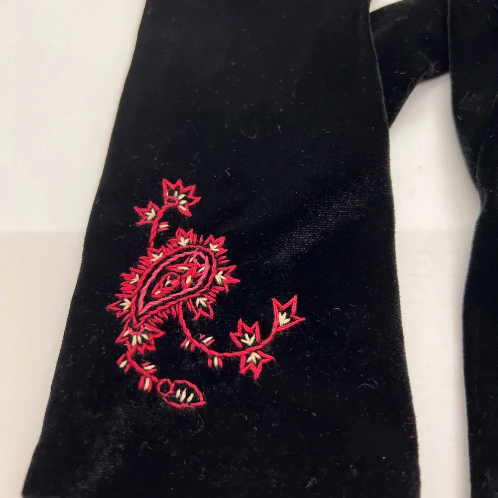 Ann Taylor Velvety Gloves Stretchy OSFA, lightweight